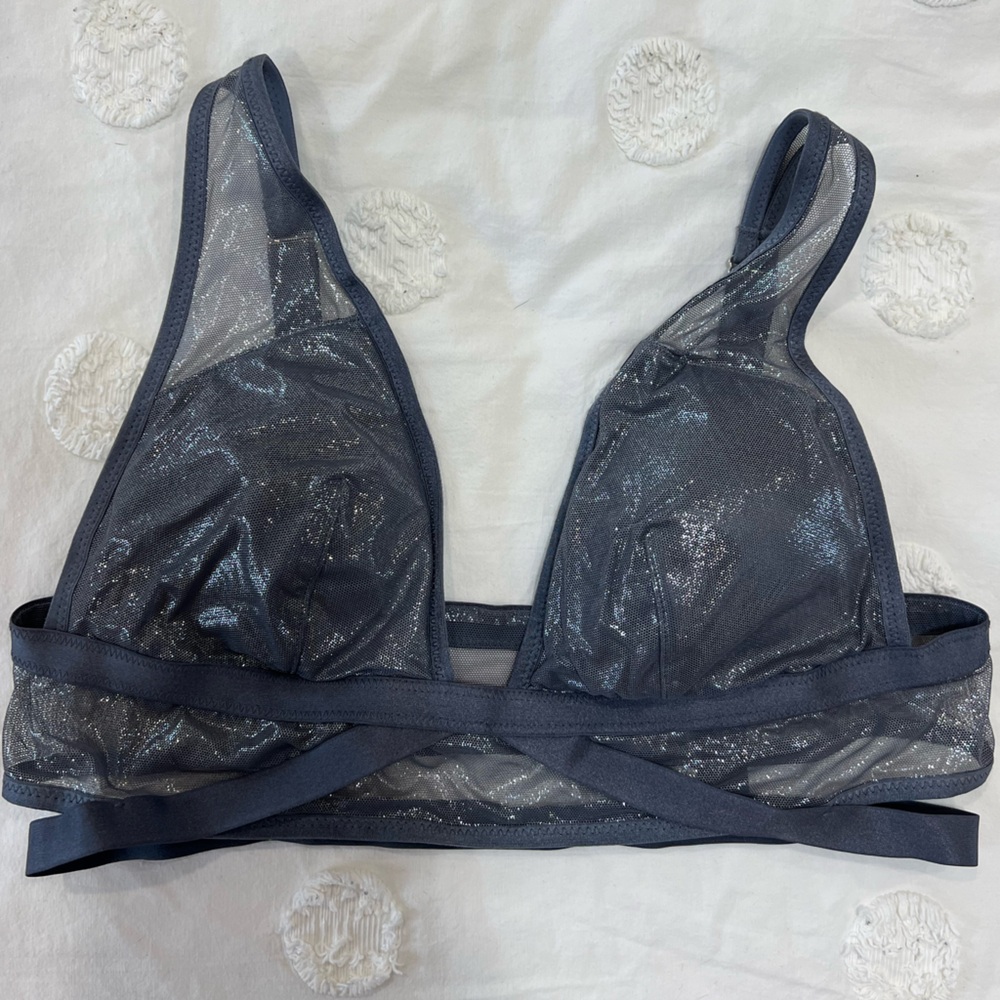 NWOT VS medium lightly lined metallic shimmer bralette